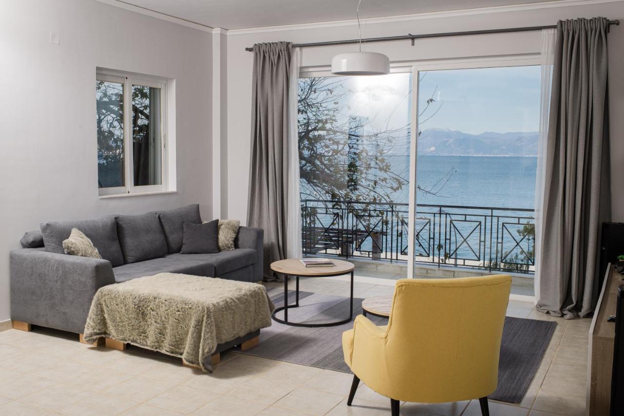 Nelion 01 - A Dream Apartment With Amazing View Aigio Bagian luar foto