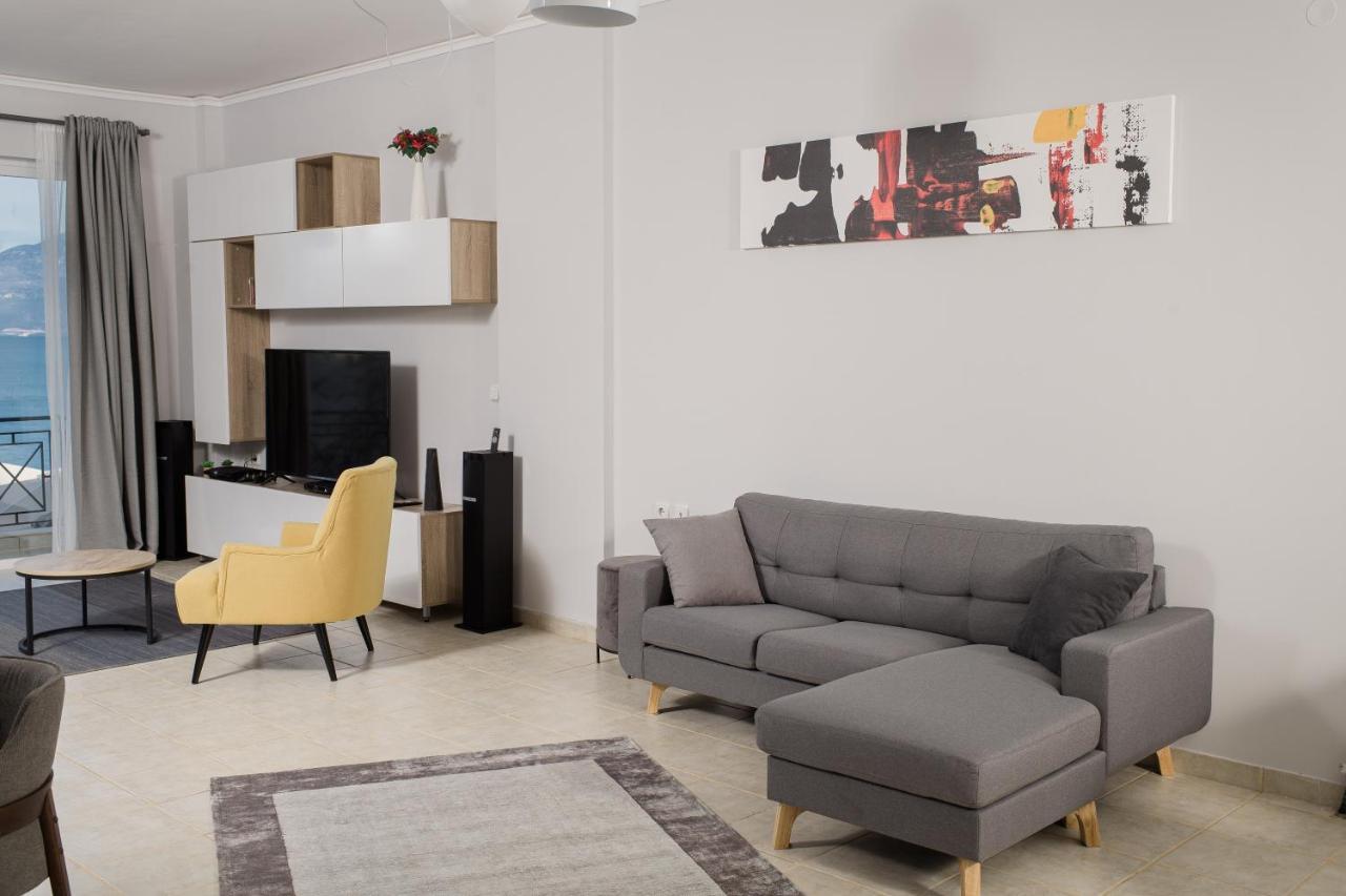 Nelion 01 - A Dream Apartment With Amazing View Aigio Bagian luar foto